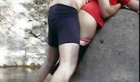 ગંદા Stepdad Fucks પુખ્ત બચ્ચાઓ સુંદર પુત્રી AVI પ્રેમ