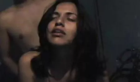 Squirting પોર્ન પુખ્ત રેટ્રો ભોસ ચુત
